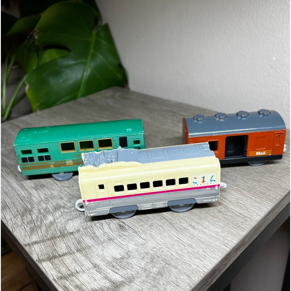 TOMY Komachi 3 Train Cars Vintage Thailand Not Motorized
